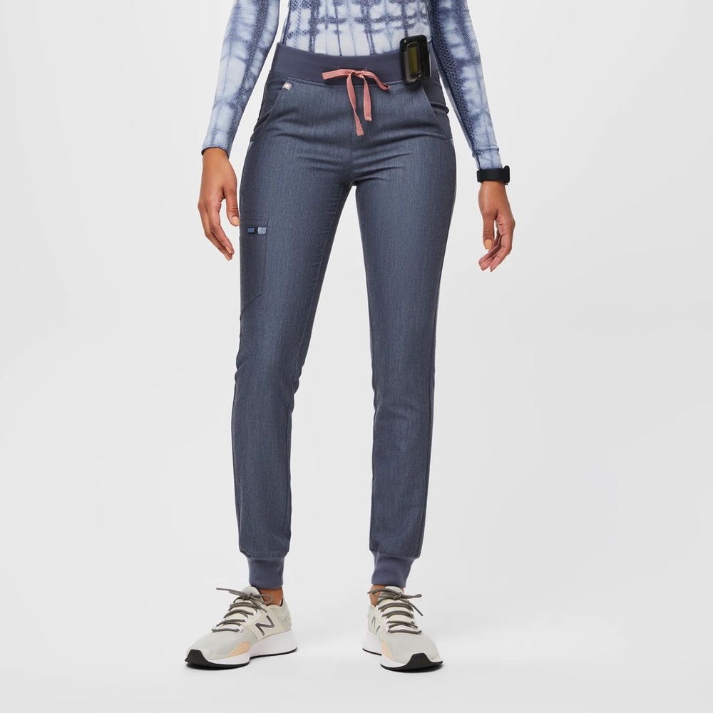 BNWT FIGS Women's Heather Denim Zamora XS Tall